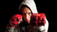 Lex Veldhuis sconfigge "Elky" nel match di kickboxing!