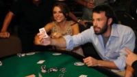 Ben Affleck boss di una poker room nel film Runner Runner