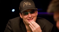 WSOP Big One: Phil Hellmuth vende quote per 550.000$ 