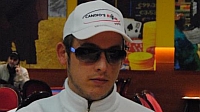 La Notte del Poker Club: un Candio scintillante illumina il day 1A