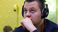 Explosive Sunday: vince ismab, Spinelli al final table