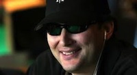 Phil Hellmuth presents Read'em and Reap di Joe Navarro e Marvin Karlins