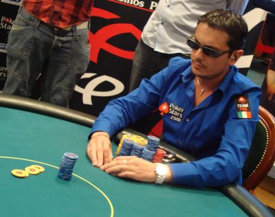 Luca Pagano intento in un reraise. Quasi perfetto il suo torneo