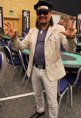 Francesco Nguyen ha oltre 700.000 fiches