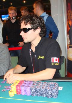 Jeffrey Sarwer, scatenato chipleader del torneo