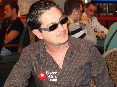 Luca Pagano sorride per il suo 12mo piazzamento EPT