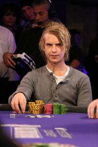 Viktor Blom ha negato di essere lui 'Isildur1'