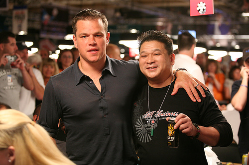Johnny Chan alle WSOP con Matt Damon