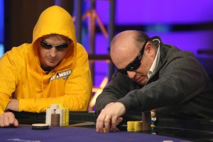 Phil Laak al tavolo col nostro Giovanni Safina