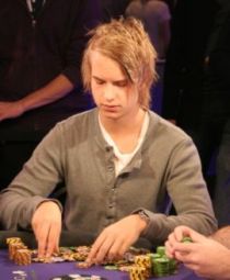 Viktor Blom in una delle rare foto che lo ritraggano