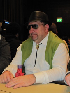 Il chipleader azzurro Alfonso 'J.R.' Amendola