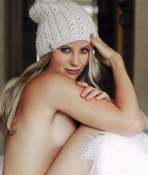 Hannah Teter in uno degli scatti di Sport Illustrated
