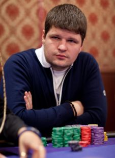 Alexey  Rybin, chipleader del day 1a