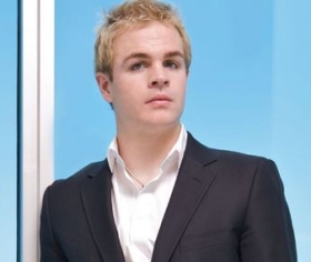 Andrew 'good2cu' Robl