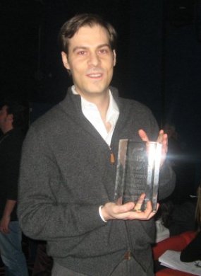 Flavio  con l'Italian Poker Award vinto lo scorso anno per il 'miglior articolo  tecnico'