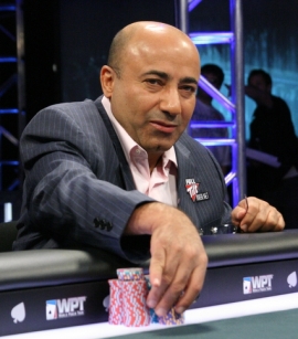 Il vincitore dell'High Roller Freddy Deeb