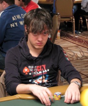 Dario Minieri al tavolo delle WSOP 2010