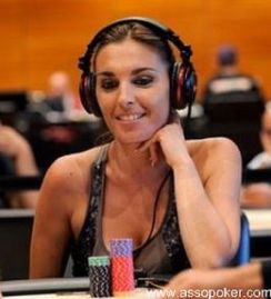 Una  Carla Solinas in splendida forma