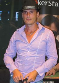 Muhamet Perati ha solo sfiorato la chipleading
