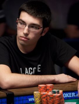 Shawn Busse, guardingo a questo final table WSOP