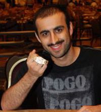 Daniel Alaei col braccialetto vinto nel 2006
