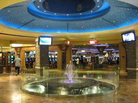 La hall con cui si presenta il Turning Casino