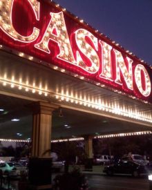 L'ingresso del Bicycle Casino di Los Angeles