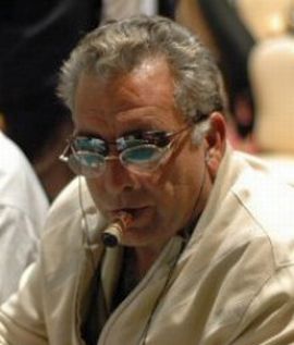John Esposito ha vinto 2.000.000 $ in carriera