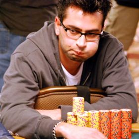 Antonio-Esfandiari