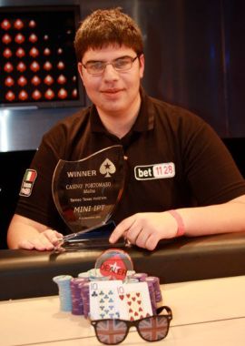 Mustapha 'mustacchione' Kanit vince a Malta