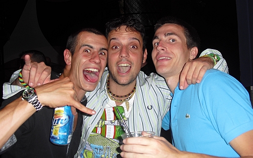 Da sinistra, Alessio 'psiche' Bassu, Marco 'marcovg' Dini e Alessandro 'volander' Botteon