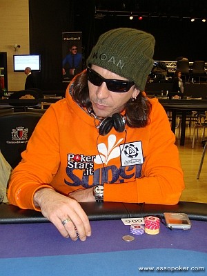 Rodrigo durante il day 2 del PokerStars IPT Campione