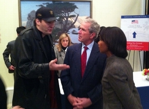 Phil Hellmuth con George Bush e Condoleeza Rice