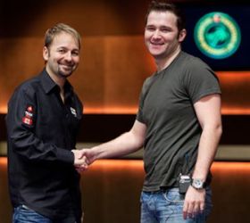 Katchalov con Negreanu, che si è detto entusiasta del nuovo compagno