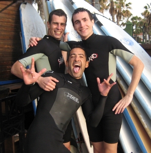 Psiche, Marcovg e Volander in tenuta da surf