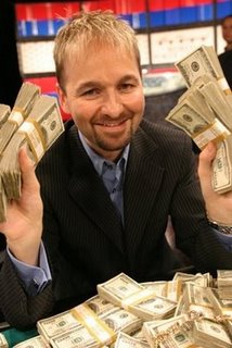 Daniel Negreanu (qui in un vittorioso WPT nel 2004), una delle prime stelle conosciute grazie alla tv