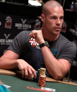 Ogni partita può esser redditizia per Patrik Antonius