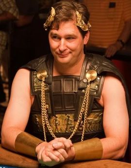 Phil Hellmuth avrà ancora di fronte Johnny Chan