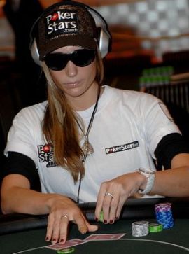 Vanessa Rousso, sempre impeccabile al tavolo...