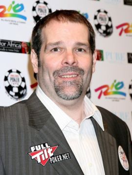 Howard Lederer con lo stemma della PPA