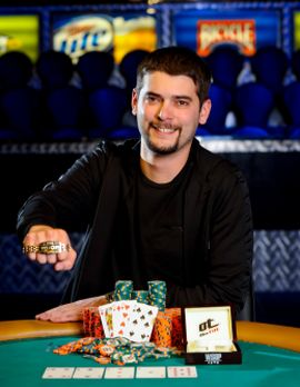 Elie Payan: ha vinto lui l'evento PLO da record