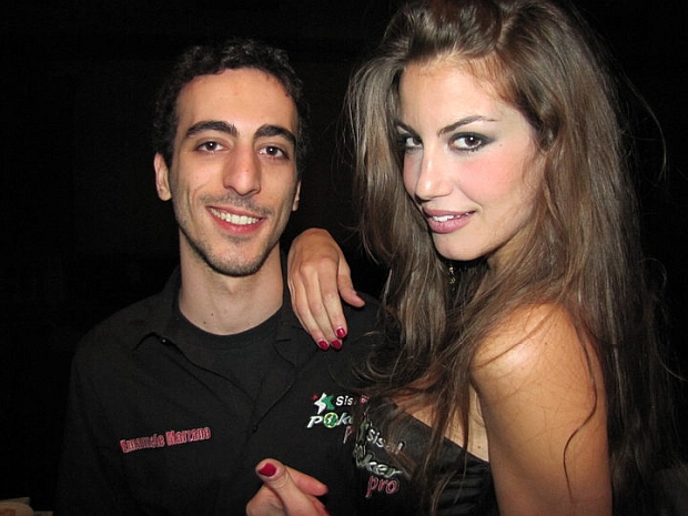 Francesca Fioretti con un Emanuele Marzano in versione 'pwned' alla presentazione del Sisal Team lo scorso anno