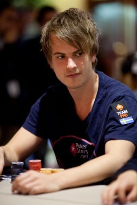 viktor-blom