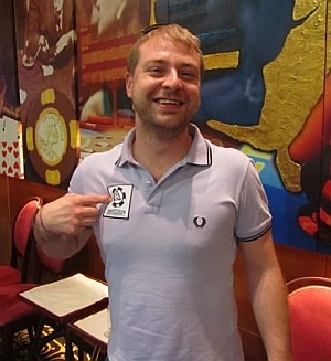Matteo 'diavolo83' Felli mostra orgoglioso la nostra patch (foto IR Eventi)