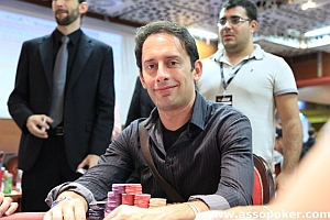 Marco Leonzio, chipleader assoluto con 222mila fiches