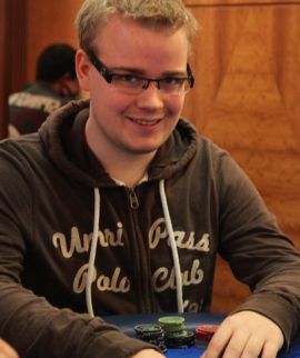 Mickey Petersen è al primo successo nel WCOOP