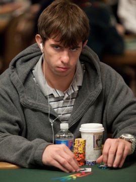 Shannon Shorr online è 'BLUFFforRENT'