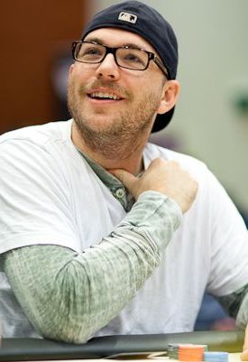 McLean Karr: il cognome è buffo, le sue 4-bet no