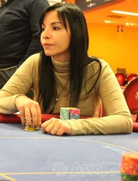 nadia-angeli