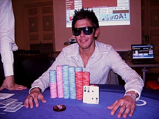 Alessio nel 2009, dopo il suo primo vittorioso torneo live